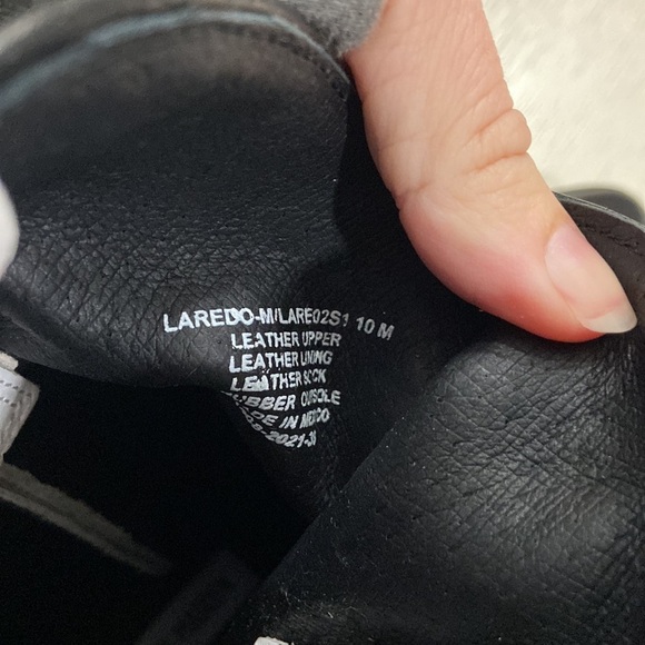 NWOT - Steve Madden Women’s Leather Almond Toe Cowboy Boots - Picture 5 of 7